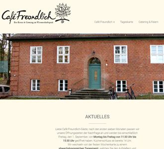 Café Freundlich* (Logo, Web, Flyer)